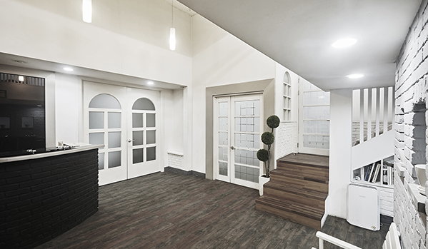 _L9A8935bw 599px.jpg