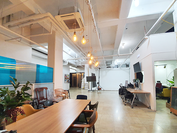 1112studio.jpg