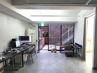 studio_C-2.png
